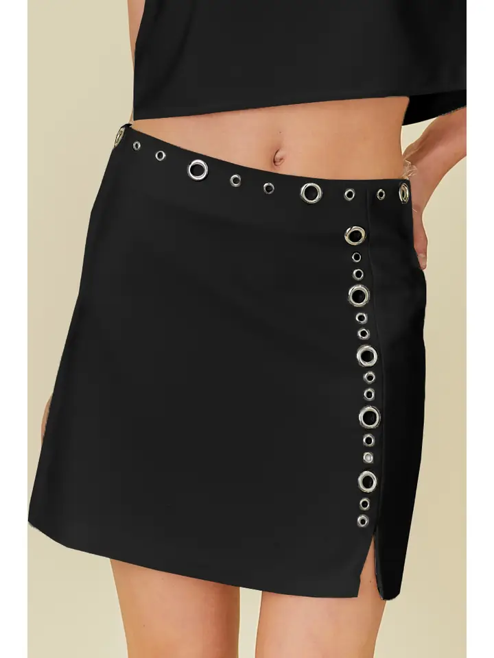 Sabina Silver Eyelet Skirt(available in black only)