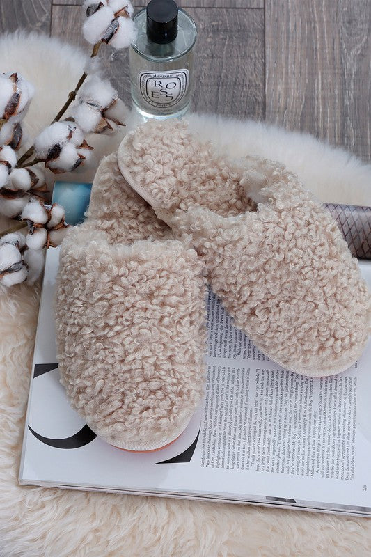 Cozy Super Soft Faux Fur Slippers (2 Colors!)