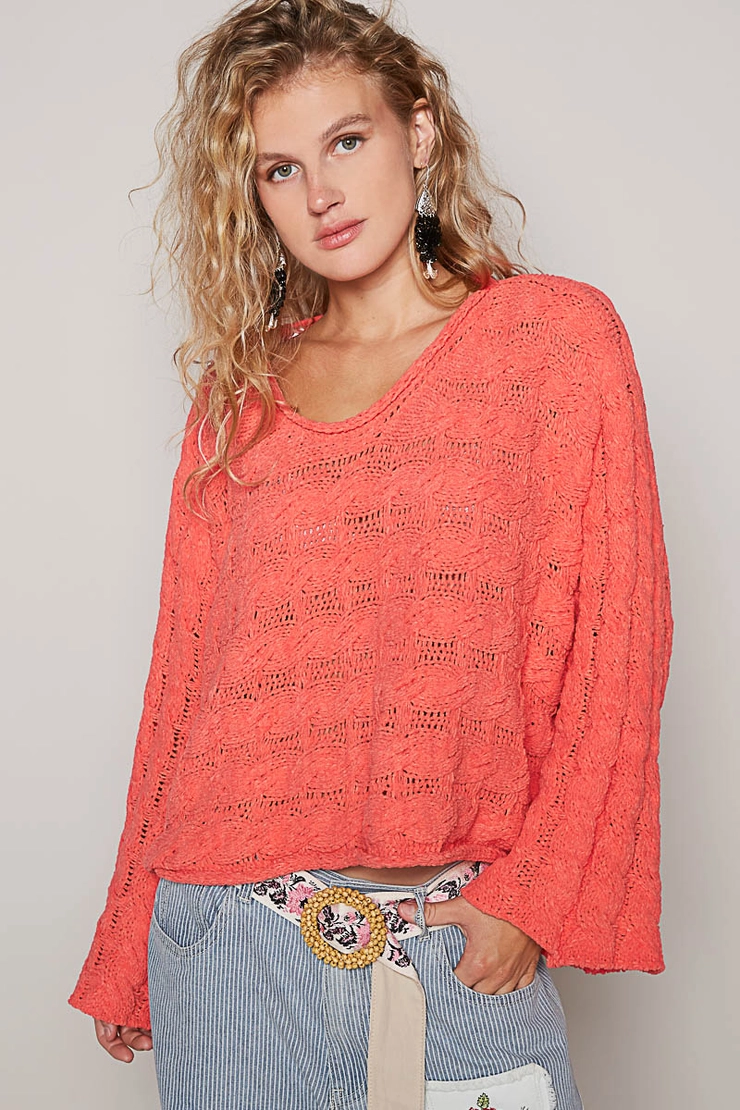 Round Neck Semi Cropped Knitted Solid Sweater