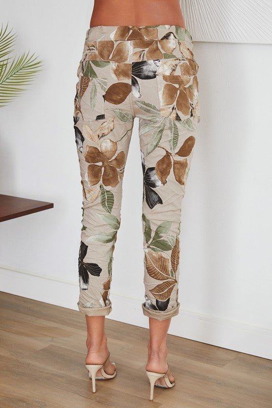 Garden Leaves Print Crinkle Joggers